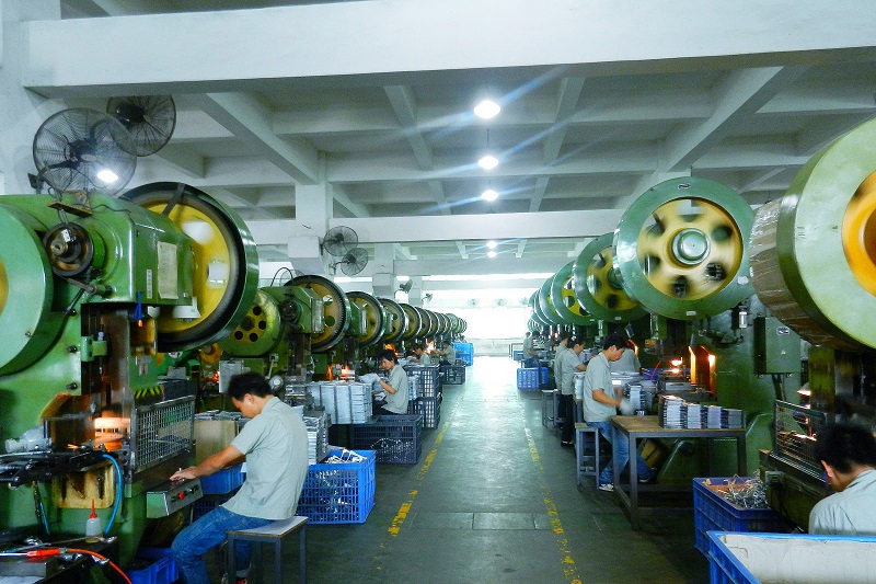五金车间